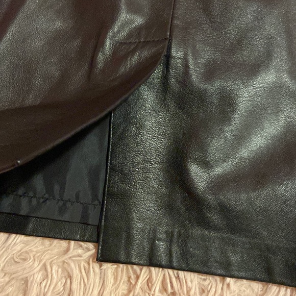Leather skirt - Picture 4 of 5